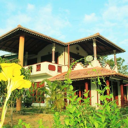 Sinhagiri Villa Sigiriya Exteriör bild