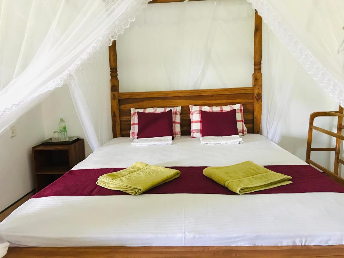 Sinhagiri Villa Sigiriya Exteriör bild