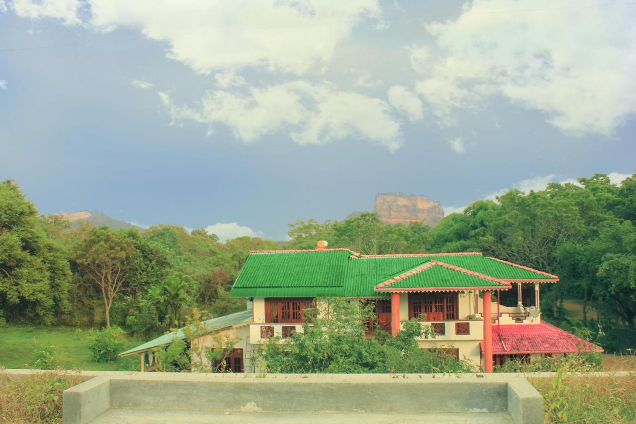 Sinhagiri Villa Sigiriya Exteriör bild